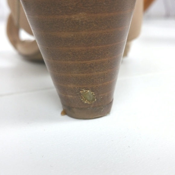 Vince Camuto Tan Strappy Chunky Ankle Heel Sandal - Picture 5 of 7